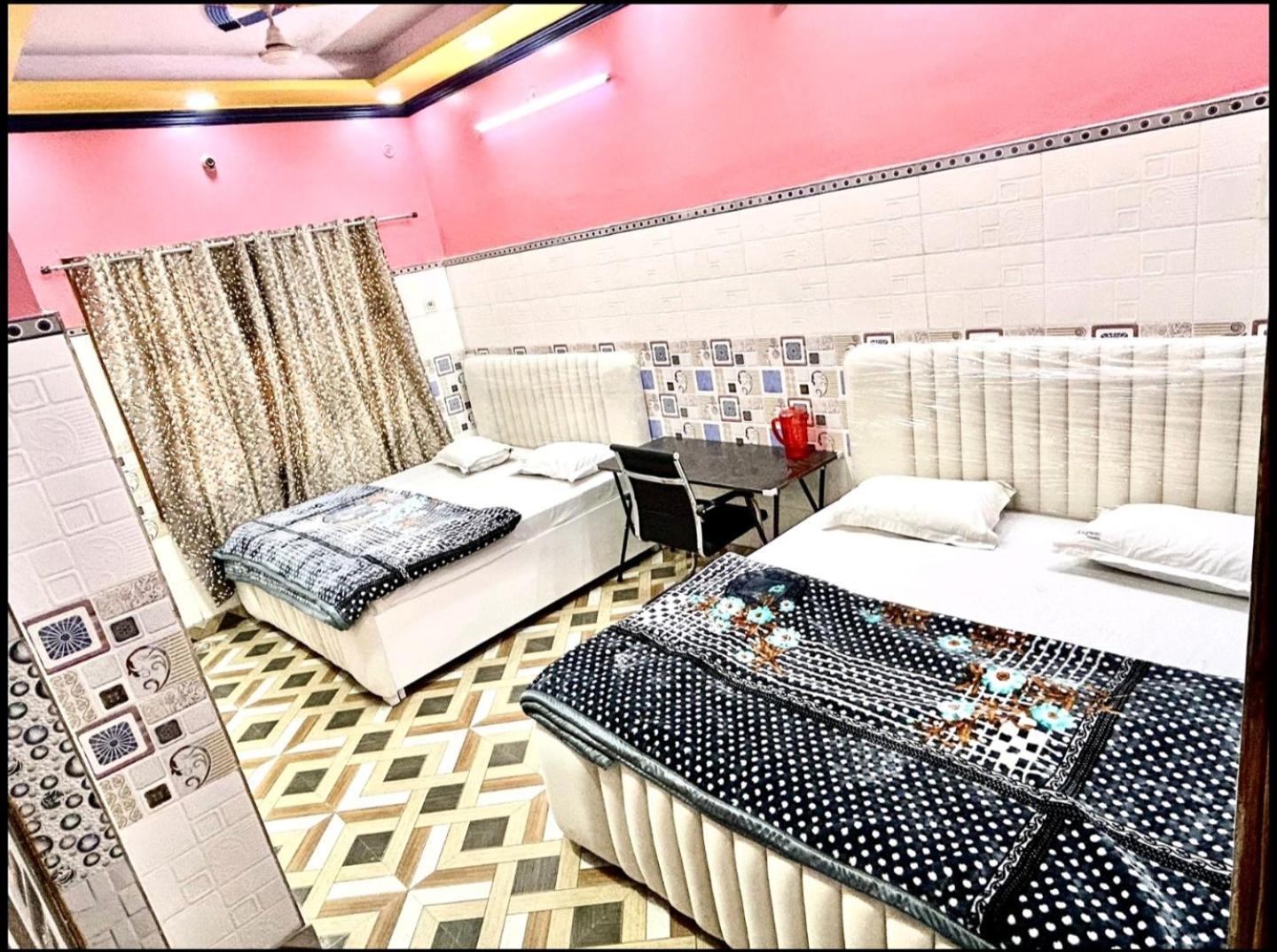Hotel Jaipur Palace New Delhi Exteriör bild
